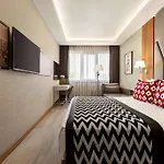 Hotel Ramada Encore Sisli