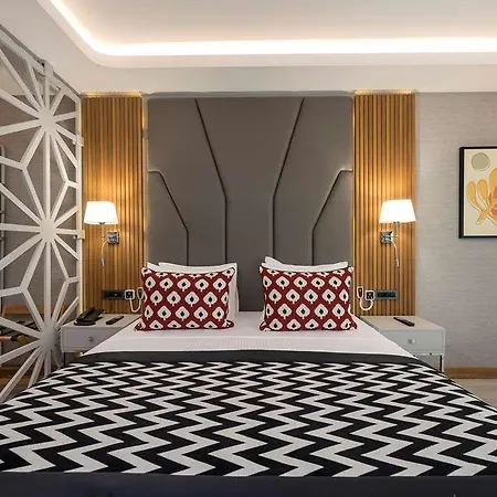 Ramada Encore Sisli Ξενοδοχείο *